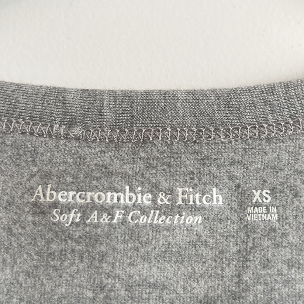 NWT Abercrombie & Fitch thong gray Henley bodysuit - Picture 5 of 8